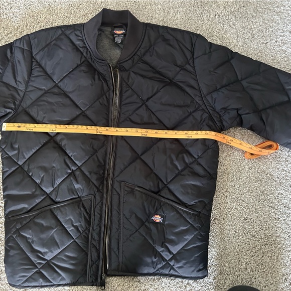Men’s Dickies quilted jacket (new) - Picture 6 of 8